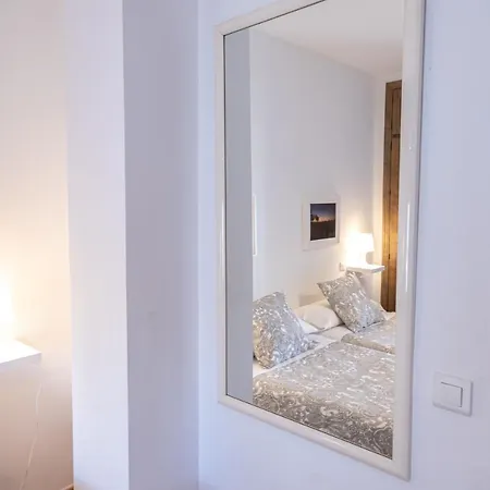 Casa Con Parking A 500m Del Tajo De 아파트