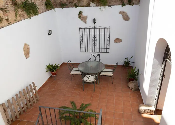 Casa Con Parking A 500m Del Tajo De Apartment