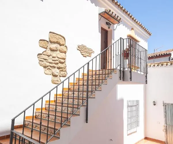 Casa Con Parking A 500m Del Tajo De *